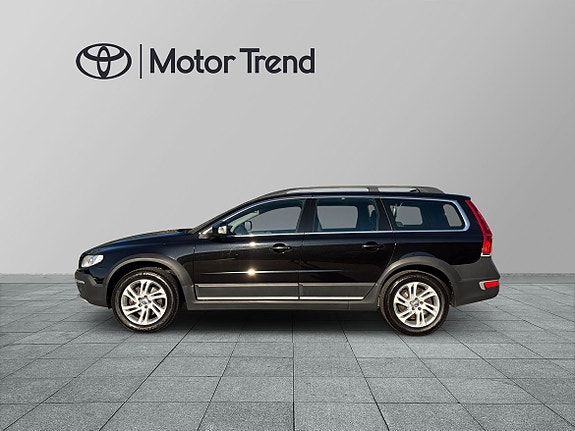 Volvo XC70 3 of 25