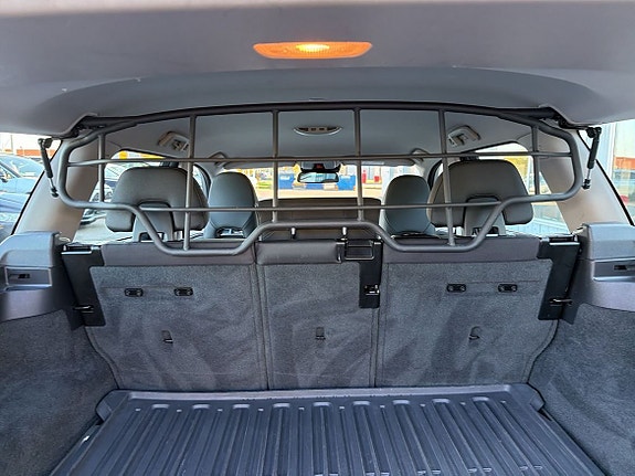 Volvo XC70 14 of 25