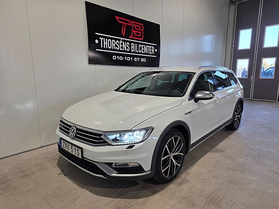 Volkswagen Passat Alltrack 16 of 28
