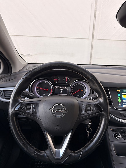 Opel Astra 6 of 9