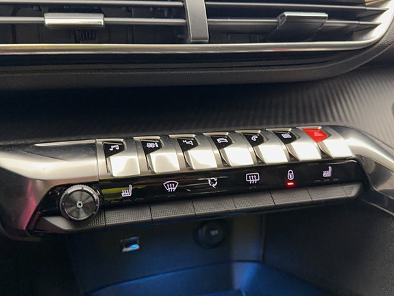 Peugeot 3008 18 of 27