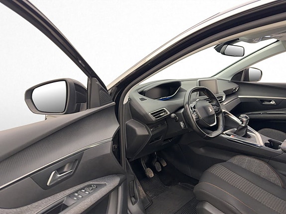 Peugeot 3008 9 of 27