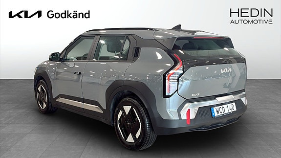 Kia EV3 6 of 12