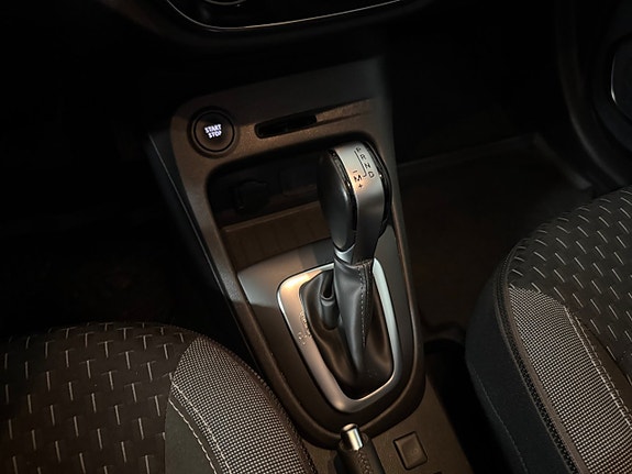 Renault Captur 16 of 27