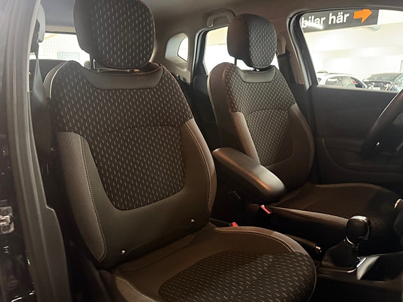 Renault Captur 27 of 27