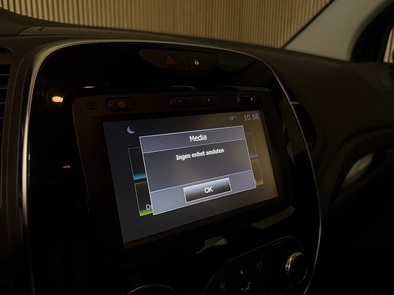 Renault Captur 19 of 27