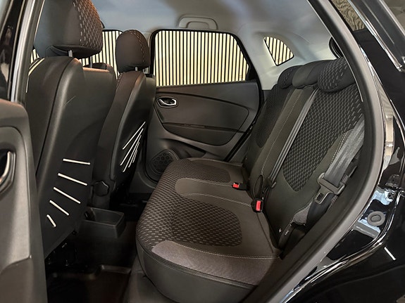 Renault Captur 13 of 27