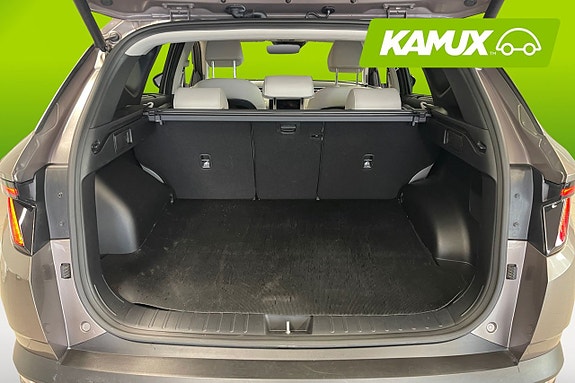 Hyundai Tucson 17 of 26