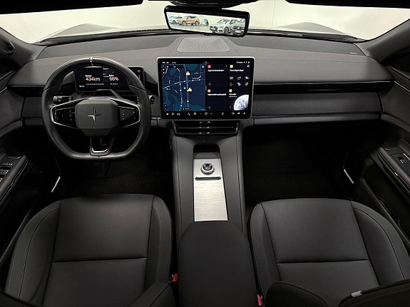 Polestar 4 13 of 17