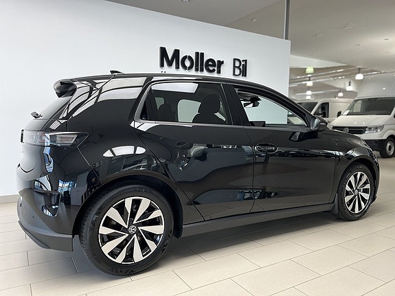 Volkswagen Polo 2 of 14
