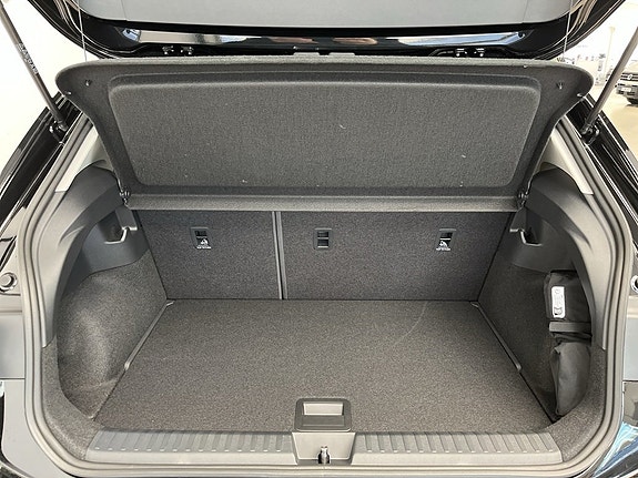 Volkswagen Polo 8 of 14