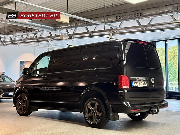 Volkswagen Transporter 5 of 21