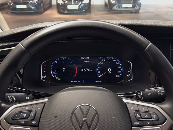 Volkswagen Transporter 21 of 21