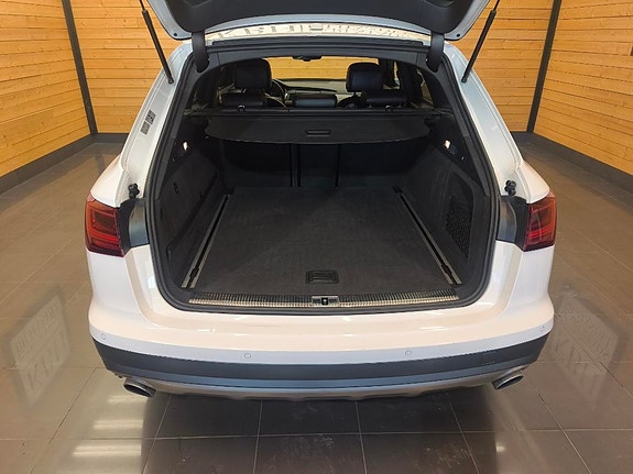 Audi A6 allroad 10 of 22