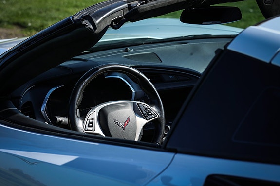 Chevrolet Corvette 15 of 25