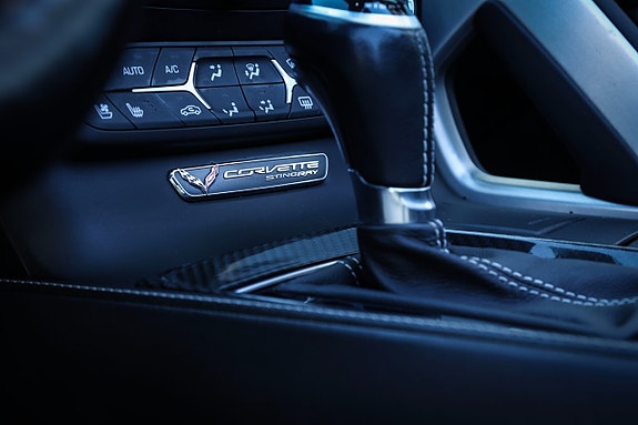 Chevrolet Corvette 23 of 25