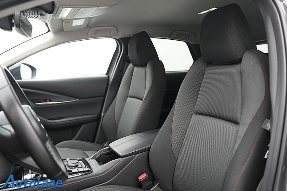 Mazda CX-30 17 of 29