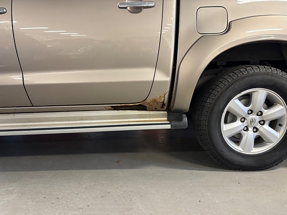 Toyota HiLux 9 of 10