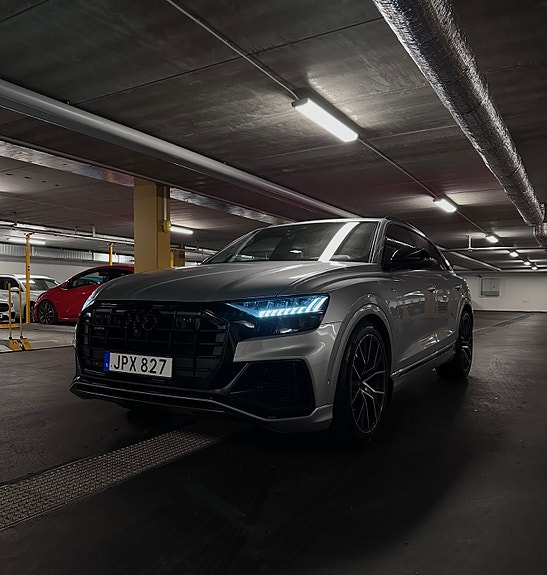Audi Q8 2 of 8
