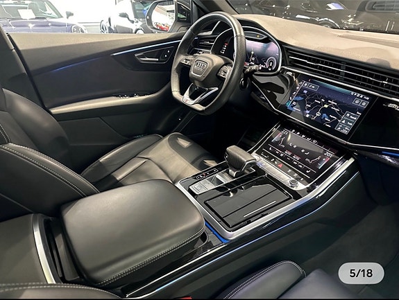 Audi Q8 7 of 8