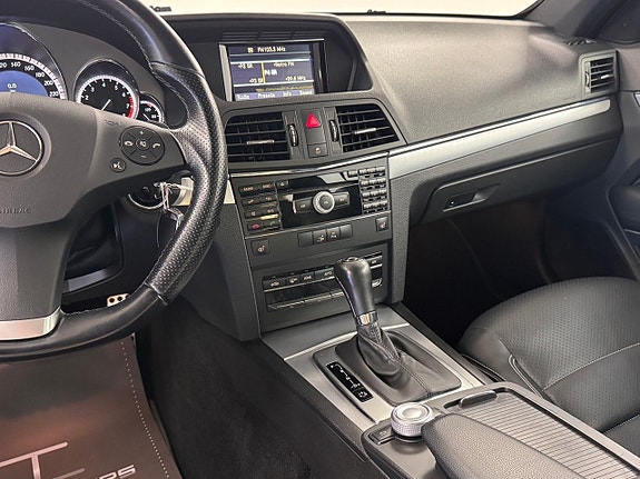 Mercedes-Benz E250 5 of 12