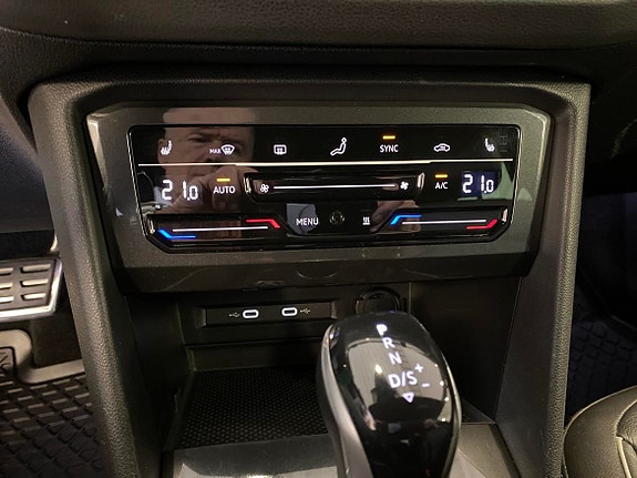 Volkswagen Tiguan 16 of 24