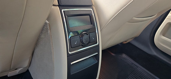 Skoda Superb 8 of 9