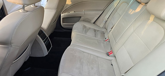 Skoda Superb 9 of 9