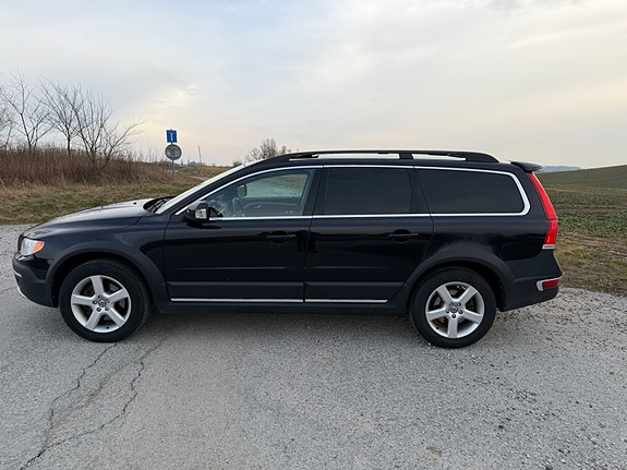Volvo XC70 5 of 20