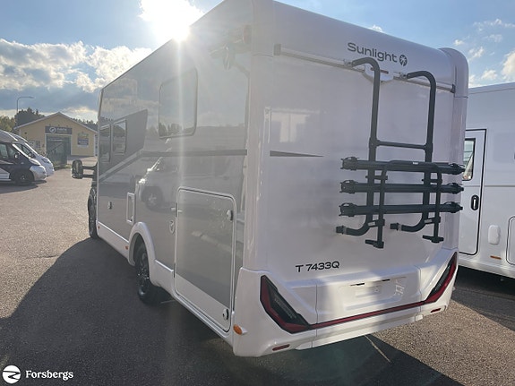 Sunlight T 7433Q UNLTD (Ford) 5 of 21