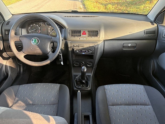 Skoda Octavia 11 of 20