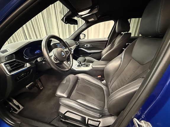 BMW 330e 8 of 19