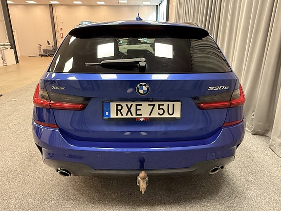 BMW 330e 6 of 19