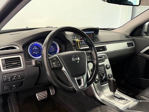 Volvo V70 8 of 11