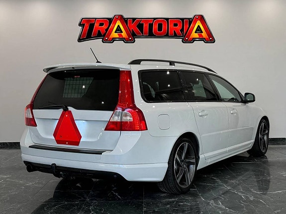 Volvo V70 4 of 11
