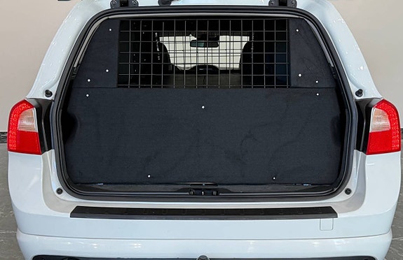 Volvo V70 7 of 11