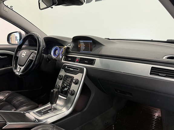 Volvo V70 9 of 11