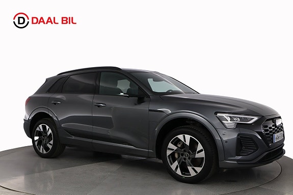 Audi Q8 e-tron 4 of 30