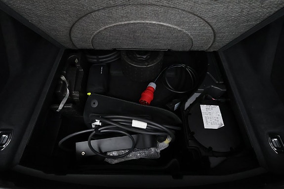 Audi Q8 e-tron 29 of 30