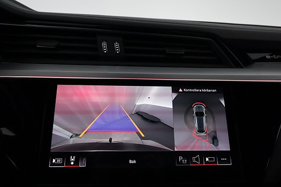Audi Q8 e-tron 21 of 30