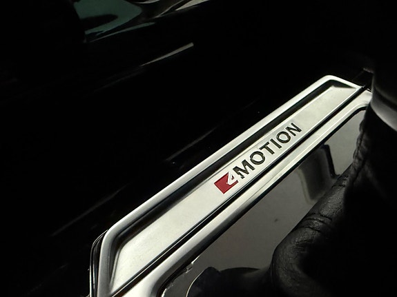 Volkswagen Passat 24 of 30