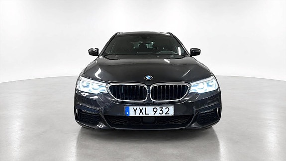 BMW 520d 2 of 29
