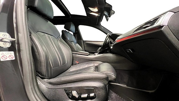 BMW 520d 15 of 29