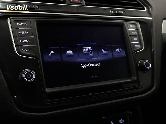 Volkswagen Tiguan 20 of 29