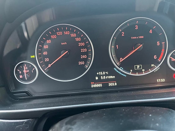 BMW 520d 4 of 7