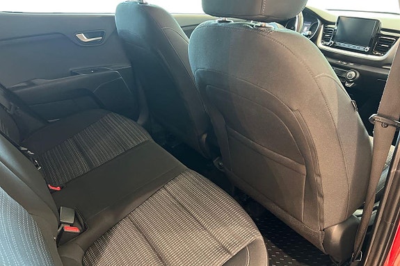Kia Stonic 9 of 22