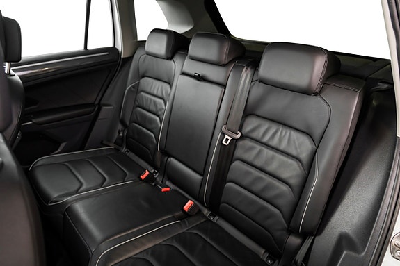 Volkswagen Tiguan 24 of 24