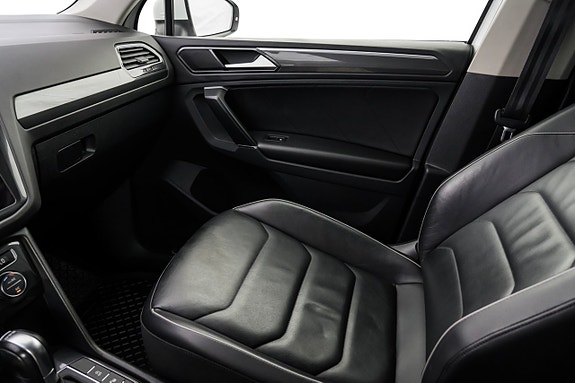 Volkswagen Tiguan 18 of 24