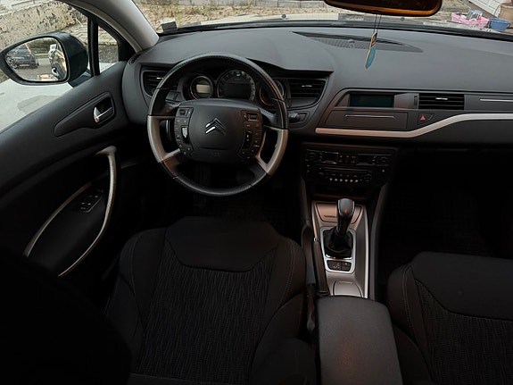Citroen C5 4 of 6
