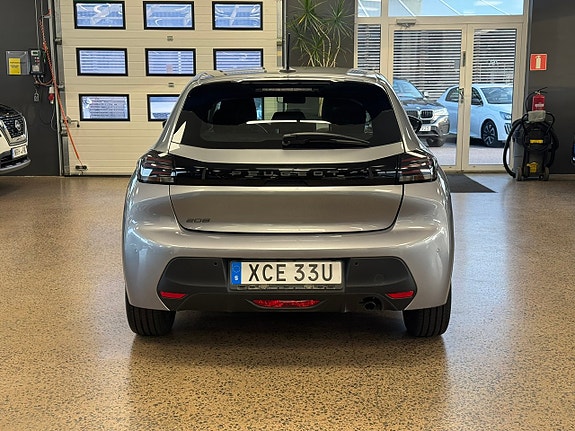 Peugeot 208 5 of 20